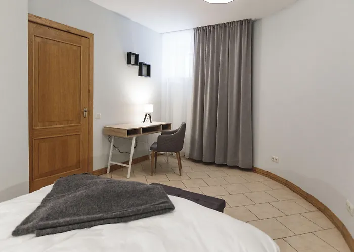 Bearsleys Archers Apartment