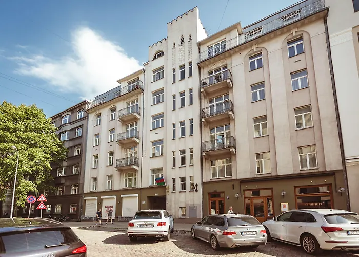 Bearsleys Archers Apartment