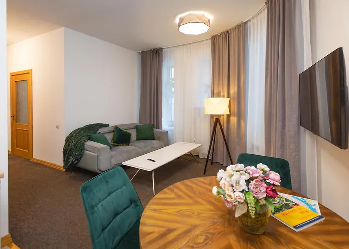 Bearsleys Archers Dzīvoklis