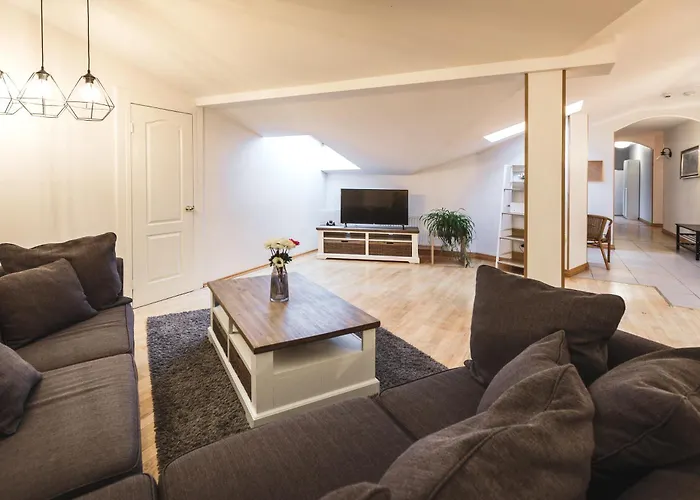 Bearsleys Archers Dzīvoklis *