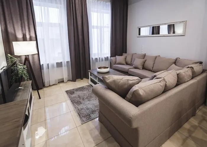 Apartment Bearsleys Archers